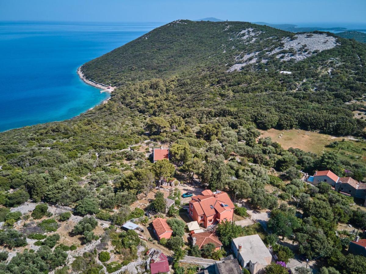 Apartments With A Parking Space Cunski, Losinj - 7867 Exterior photo