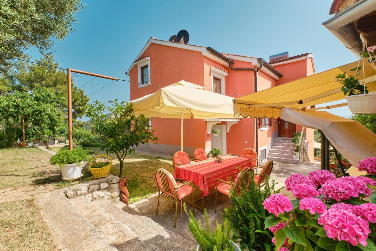 Apartments With A Parking Space Cunski, Losinj - 7867 Exterior photo