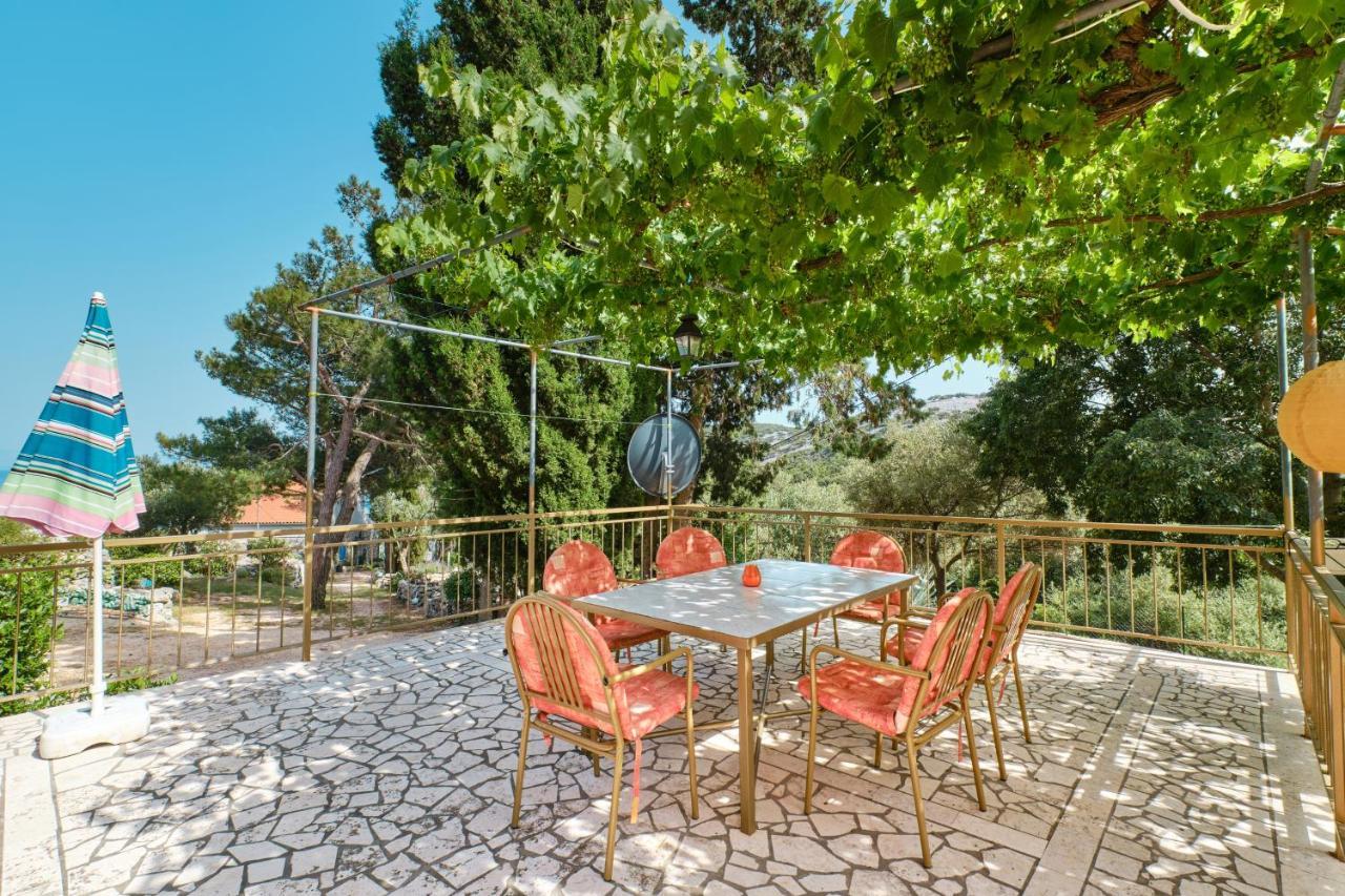 Apartments With A Parking Space Cunski, Losinj - 7867 Exterior photo